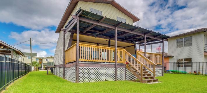 Hernando Beach Waterfront Home w/ Boat Dock & Deck Hotels in Hernando County