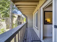 10 Mi to Palisades Tahoe! Condo w/ Game Room Hotels in Dollar Point