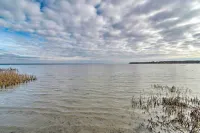 Lakefront Home w/ Deck, Fishing Dock & Canoe! - parking