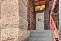 Pet-Friendly Apt Walk to Missouri River!