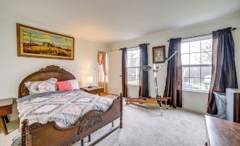 Pet-Friendly Apollo Home w/ Furnished Deck!