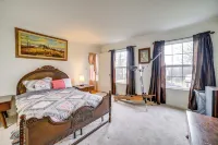 Pet-Friendly Apollo Home w/ Furnished Deck!