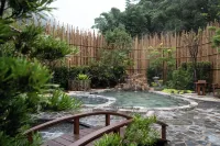 Onsen at Moncham - Gym
