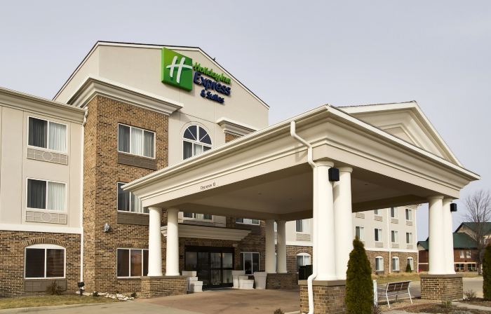 Holiday Inn Express & Suites JACKSONVILLE by IHG
