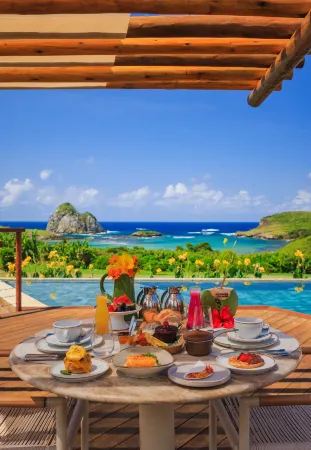 Nannai Noronha Отели в г. Фернанду-ди-Норонья