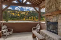 Snake River Village by Summit County Mountain Retreats - Mountain view