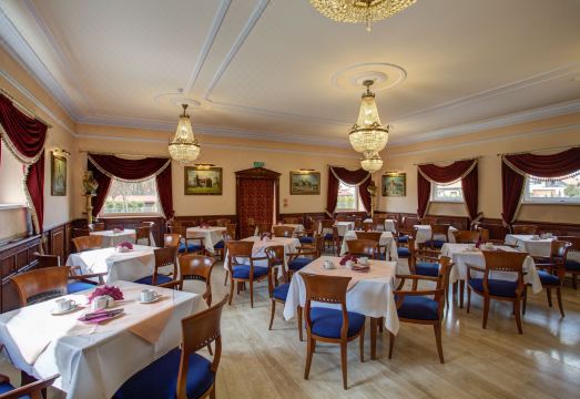 3. 호텔 나 포잠추..