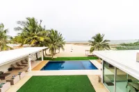 Vela Villa Cha-am - Beach