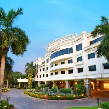 Le Royal Méridien Chennai Отели рядом с достопримечательностью «Indian Institute Of Technology, Madras»
