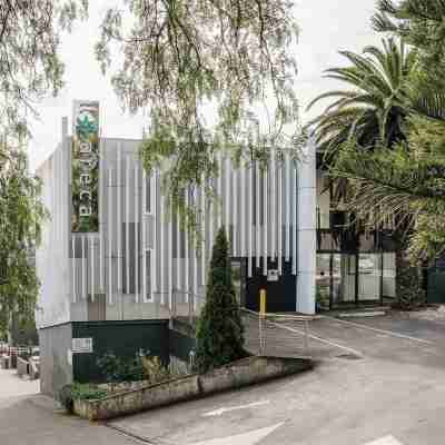 Areca Launceston Hotel Exterior