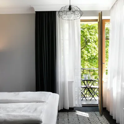 LIV'Inn Aparthotel โรงแรมใกล้โครโวดราซา