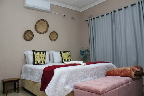 Lulu Guest Lodge, Low-Density Suburbs, Victoria Falls - Guest houses