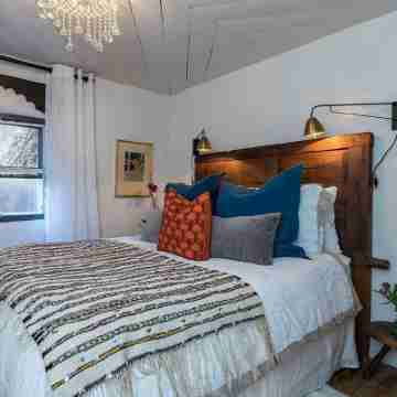 Luxe Adobe Casita in the Heart of Downtown - 1-Bedroom Condo in Magical Santa Fe Rooms