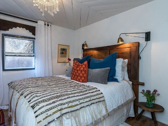 Luxe Adobe Casita in the Heart of Downtown - 1-Bedroom Condo in Magical Santa Fe