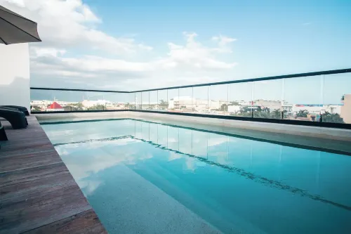 B10 Distinctive Hotel - 3-Star