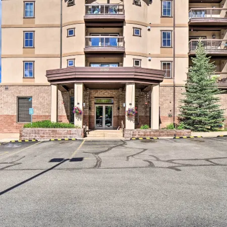 < 1 Mi to Slopes: Mtn-View Keystone Condo