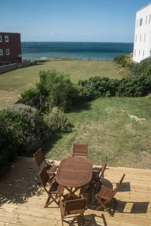 Crab cottage: Detached house with sea views Отели рядом с достопримечательностью «Cromer Beach»