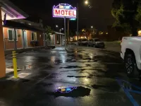 SunLight Motel Long Beach