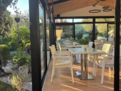 阿姆博羅斯客房公寓酒店 米蒂利尼酒店