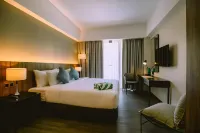 The Maximilian Hotel Hotels in Cauayan