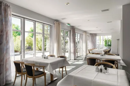 Kirchers Park- & Wellnesshotel Kaiserstuhl Отели в г. Айхштеттен