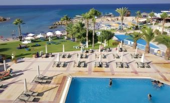 Infinity Blu - Designed for Adults by Louis Hotels