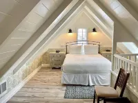 Carmel Green Lantern Inn