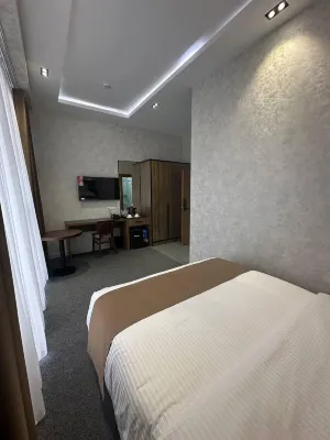 The loren hotel