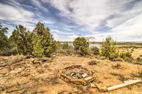 Idyllic Dolores Cabin w/ Fire Pit & Lake Views! - 3 étoiles