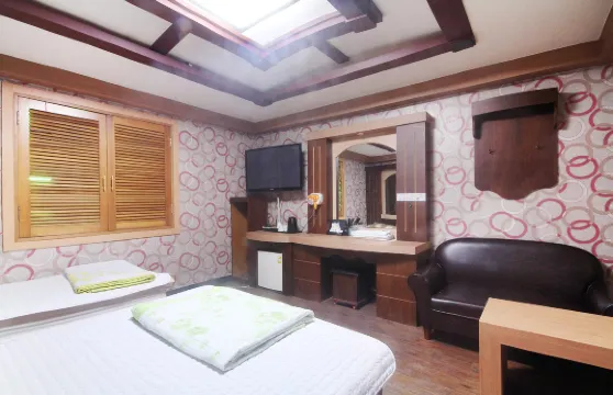 麥克斯汽車旅館