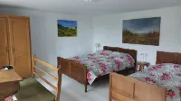 Beautiful and Authentic Cottage - Pet friendly
