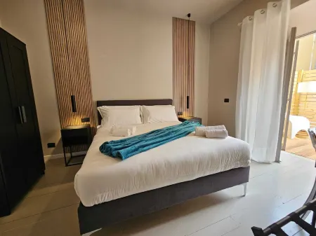 Be Your Home - Guest House Montegrappa Terrace Отели рядом со станцией Civitavecchia