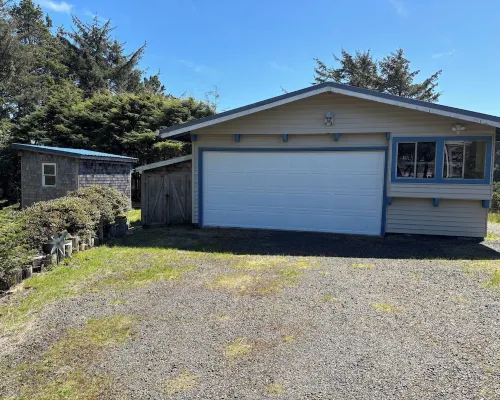 TRANQUIL RETREAT IN GRAYLAND - Minutes from Westport's Coast Hotels in Grayland
