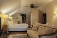 The Trott House Inn Hotels in Conover