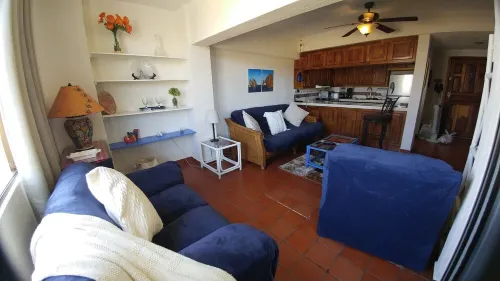 Enjoy Your Vacation in This Beautiful Condominium!