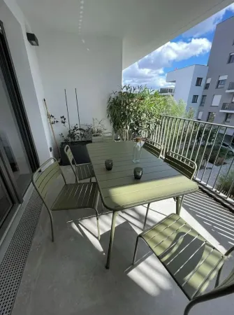 Appartement Cosy 80m2 au Pied du Tram de Bordeaux