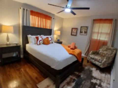 Spacious & Comfortable 3Br Home Near ATL Airport, Family-Friendly, Fast Wi-Fi