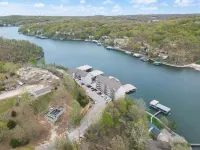 Cozy Cove/Near Ozark Amphitheater