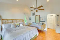 Lewis Smith Lake Retreat w/ Dock & Deck! - 3-Star