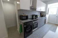 Cozy one-bedroom apartment in the center of Sesimbra. For 4 people