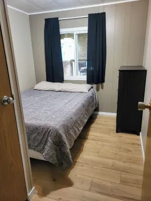 Steps to the Beach SLGCC 19th Hole RV Campground附近的飯店