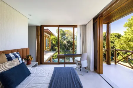 Luxury house in the best condominium in Praia do Forte Отели в г. Прайя-ду-Форте