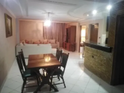 5 Minutes to Beach1km To Agadir Big Sallon 2BED Free Park And Free Services Room