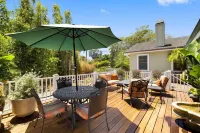 Montecito Beach House w/Hot Tub & Cold Plunge - Walk to Beach and Restaraunts