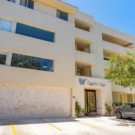 Ground Floor Marina View Infinity Pool Private Terrace Puerto Aventuras