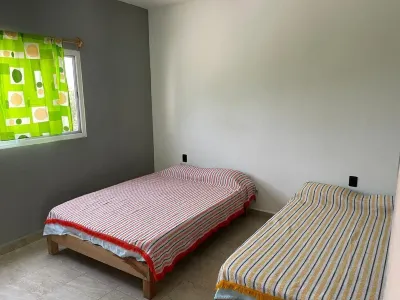 CASA LUNA con 3 habitciones alberca y wifi فنادق في 