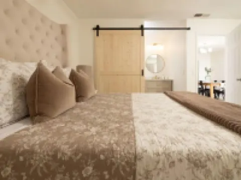 Winter Specials - Chic Boho Style - FirePit - 20Min to Six Flags - 10Min to Rafb