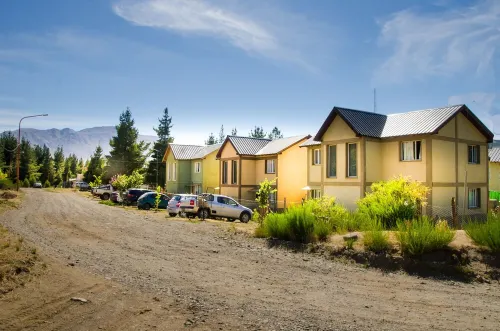 Comfortable duplex with garden, barbecure & parking Các khách sạn ở Esquel