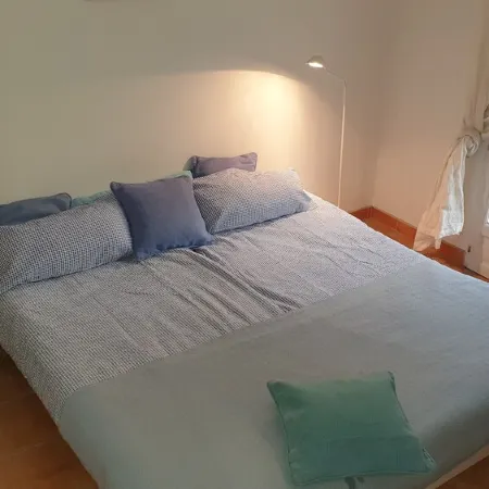 Authentic provencal country house w/ private pool in walking distance to market Отели в г. Котиньяк