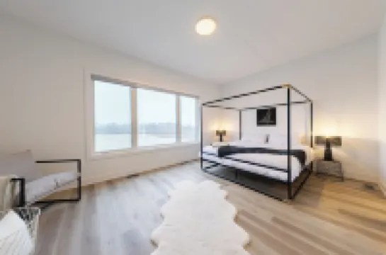 Modern Luxury Retreat with Stunning Views & Open Concept Design